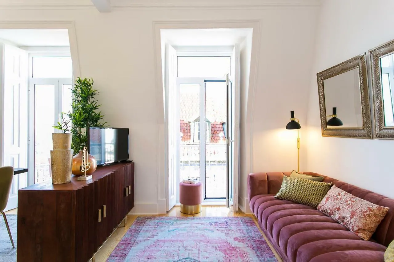 2 Beautiful Suites Upscale Flat Embracing Tejo! Лиссабон